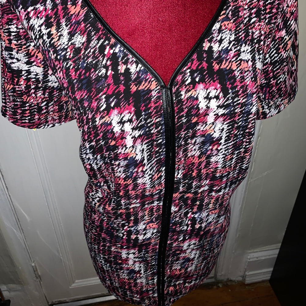 ‼️Blouse with leather piping size 18/20 0052
